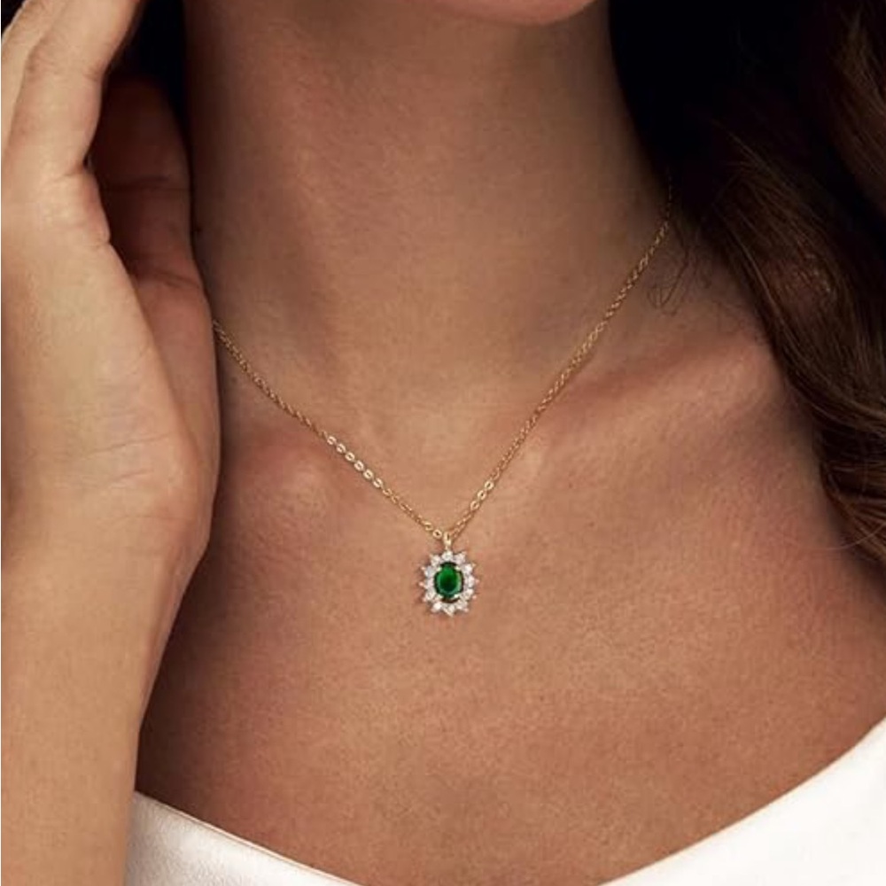 Neiman Marcus 18k Gold Plated Emerald Green Gemstone Necklace
